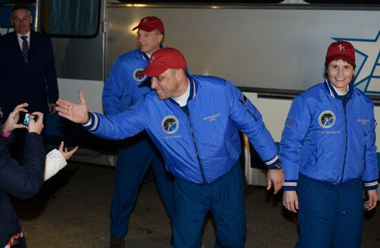 Preparations for launch of Soyuz-FG rocket with Soyuz TMA-15M spacecraft