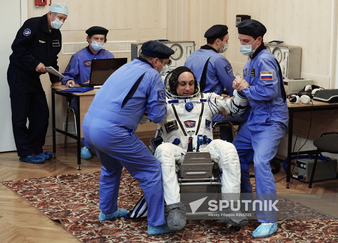 Preparations for launch of Soyuz-FG rocket with Soyuz TMA-15M spacecraft