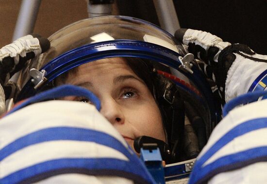 Preparations for launch of Soyuz-FG rocket with Soyuz TMA-15M spacecraft