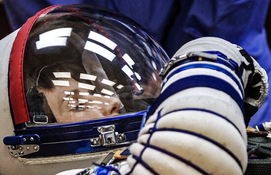 Preparations for launch of Soyuz-FG rocket with Soyuz TMA-15M spacecraft