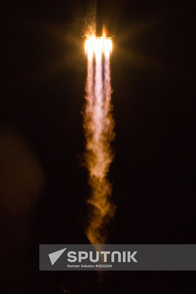 Blast off of Soyuz-FG rocket with Soyuz TMA-15M spacecraft at Baikonur cosmodrome