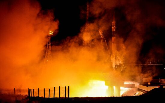 Launch of Soyuz-FG rocket with Soyuz TMA-15M spacecraft