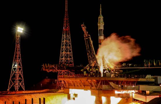 Blast off of Soyuz-FG rocket with Soyuz TMA-15M spacecraft at Baikonur cosmodrome