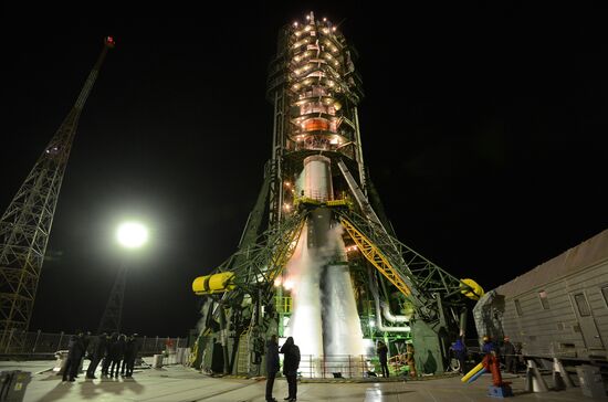 Preparations for launch of Soyuz-FG rocket with Soyuz TMA-15M spacecraft