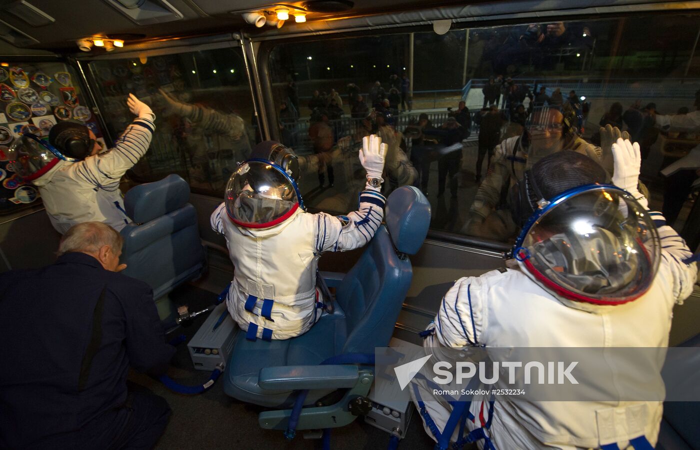 Preparations for launch of Soyuz-FG rocket with Soyuz TMA-15M spacecraft