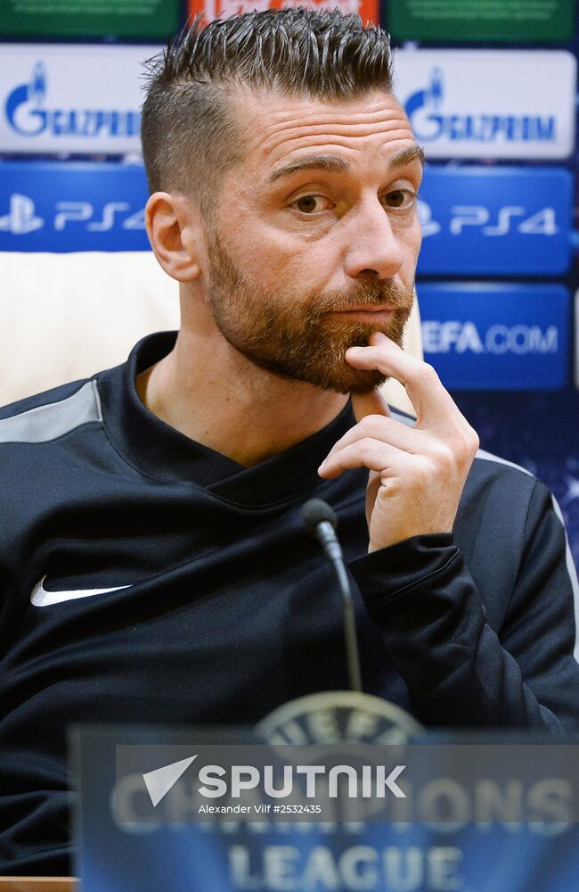 UEFA Champions League. Roma training
