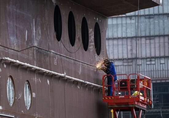 The STX Europe shipyard in Saint-Nazaire