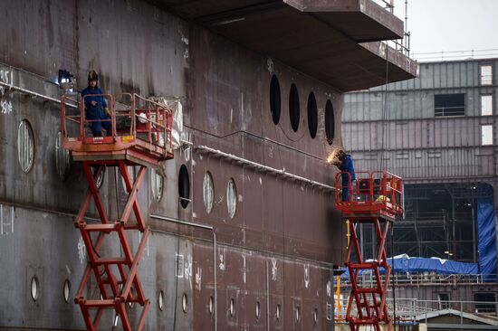 The STX Europe shipyard in Saint-Nazaire