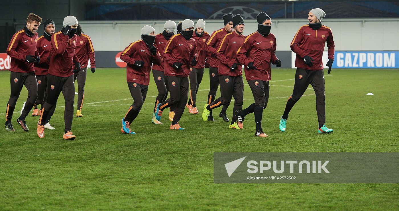 UEFA Champions League. Roma training