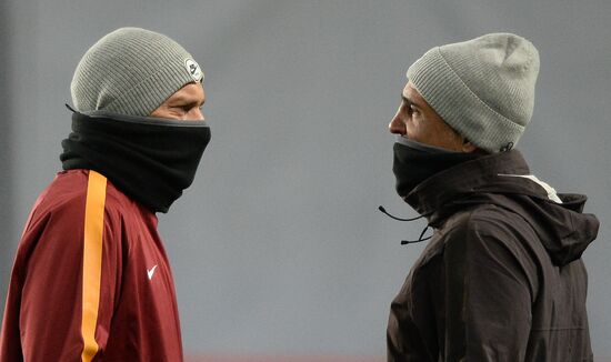 UEFA Champions League. Roma training