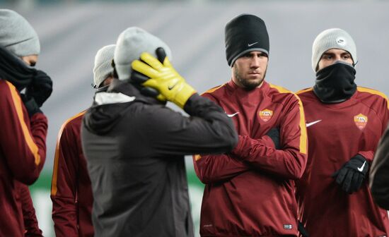 UEFA Champions League. Roma training