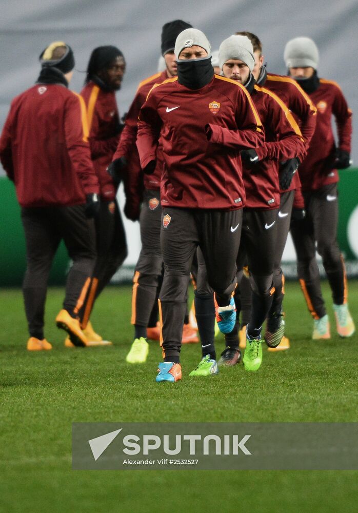 UEFA Champions League. Roma training