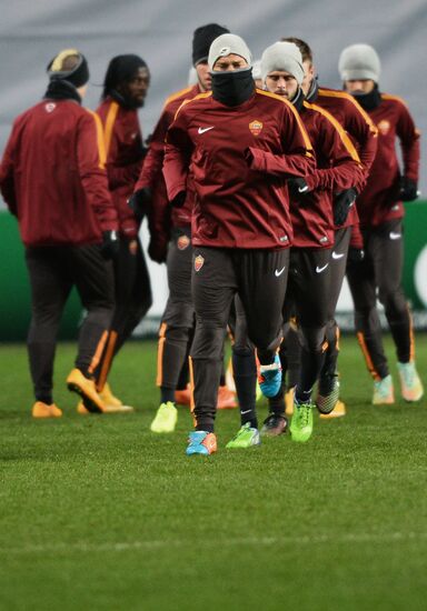 UEFA Champions League. Roma training