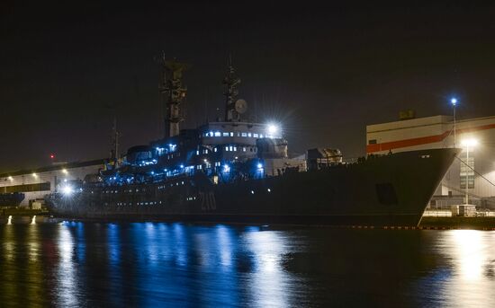The STX Europe shipyard in Saint-Nazaire