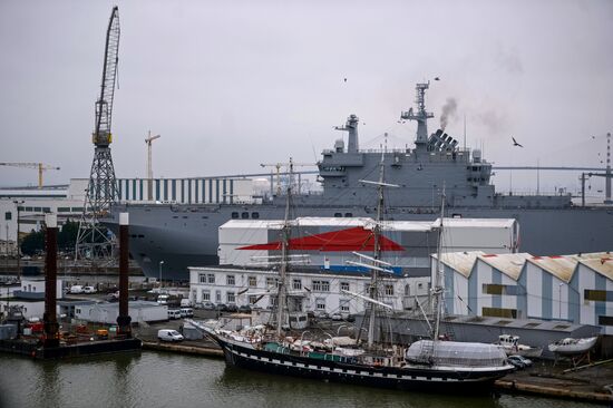 The STX Europe shipyard in Saint-Nazaire