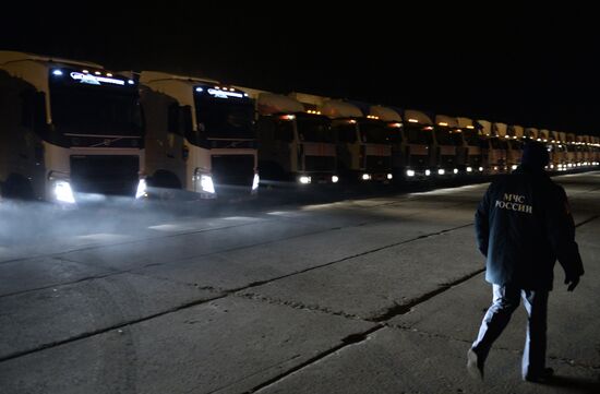 Eighth humanitarian convoy leaves for Ukraine