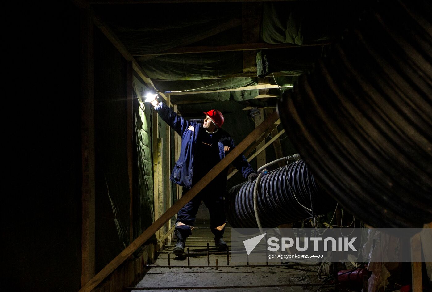 Nizhne-Bureiskaya hydro power plant under construction in Amur Region