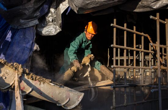 Nizhne-Bureiskaya hydro power plant under construction in Amur Region