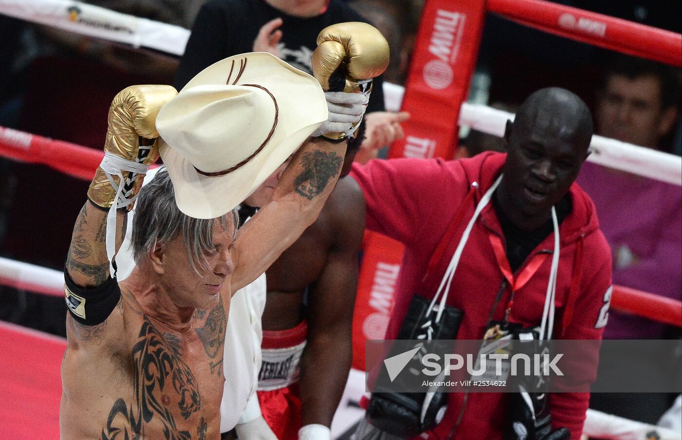 Boxing. Fight between Ruslan Provodnikov and Luis Castillo