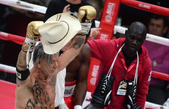 Boxing. Fight between Ruslan Provodnikov and Luis Castillo
