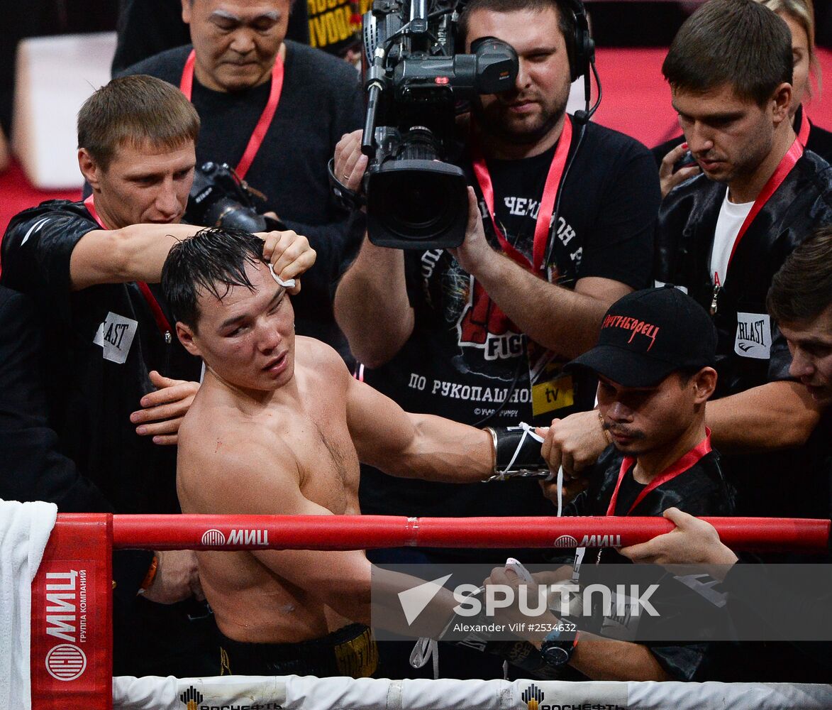 Boxing. Fight between Ruslan Provodnikov and Luis Castillo