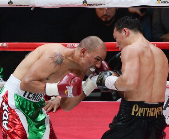 Boxing. Fight between Ruslan Provodnikov and Luis Castillo