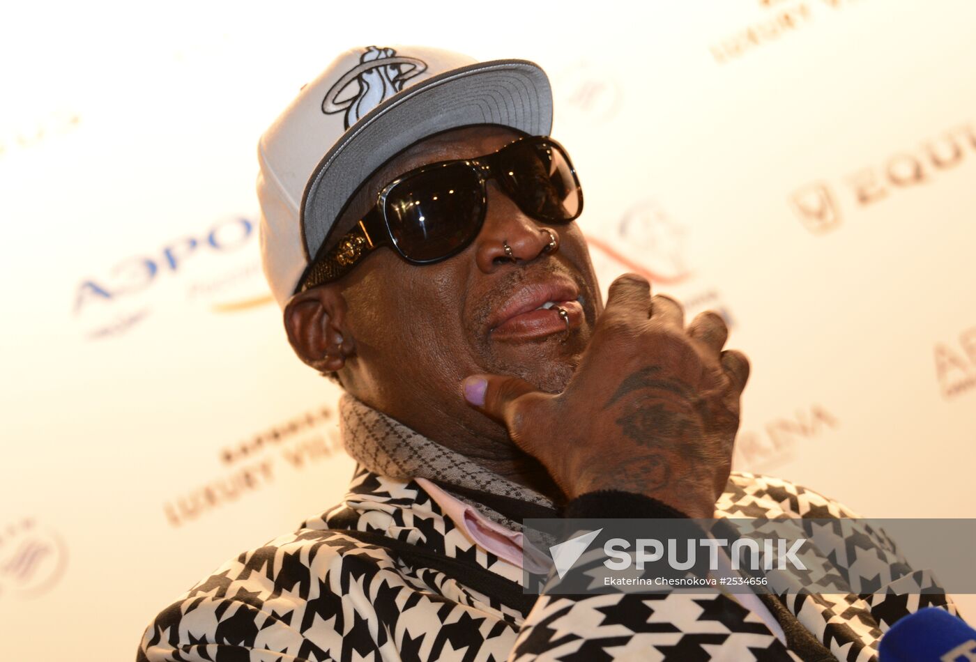 Federation fund charity auction