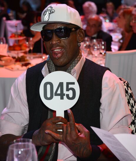 Charity auction by Federation Foundation