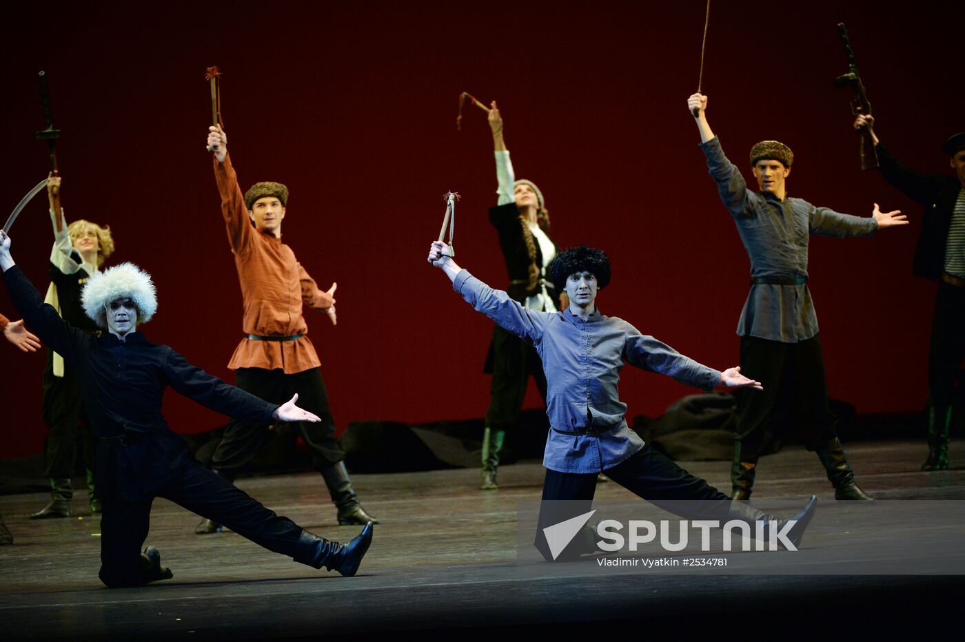 Igor Moiseyev's Folk Dance Company performs at Bolshoi Theatre