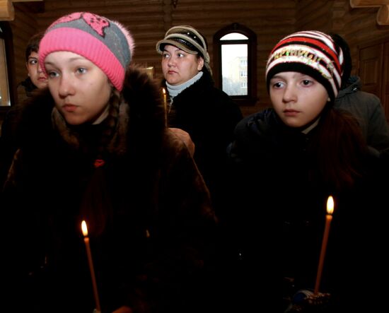 Funeral service for Donetsl victims