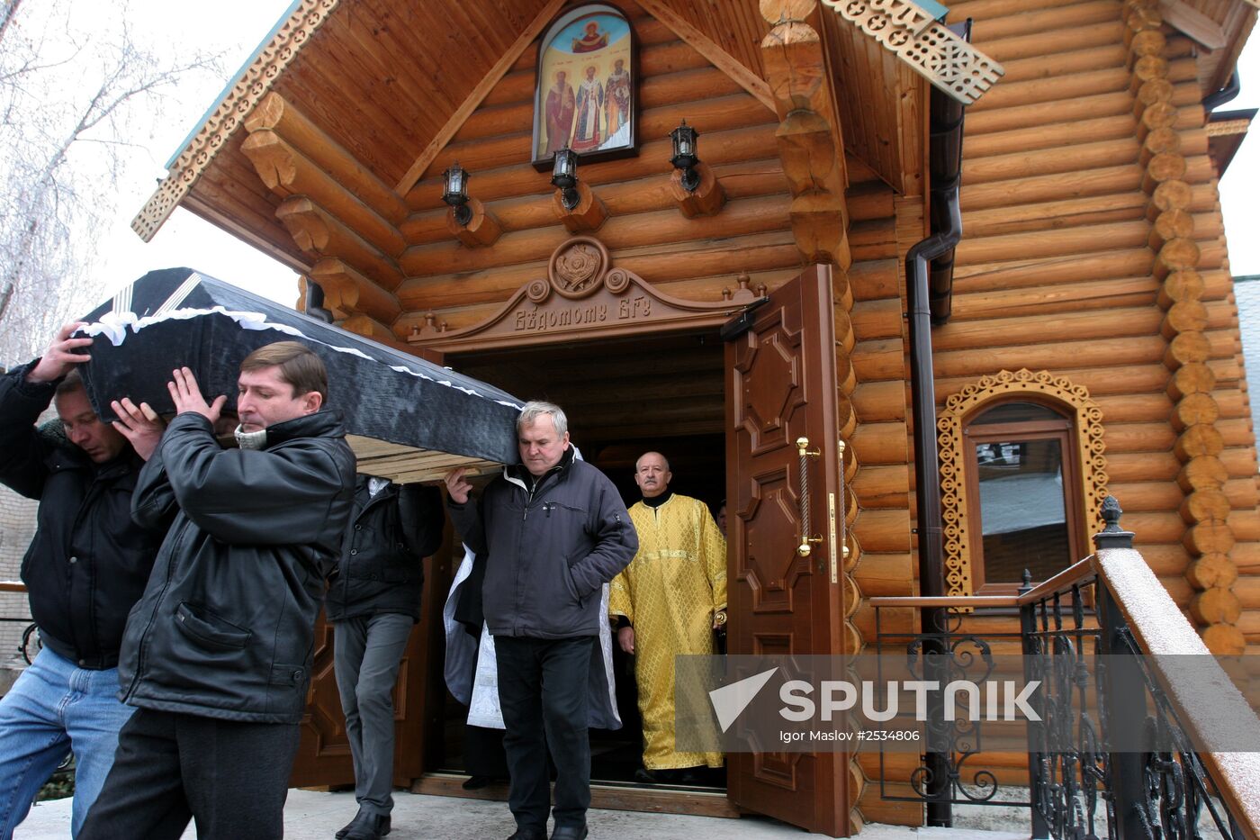 Funeral service for Donetsl victims