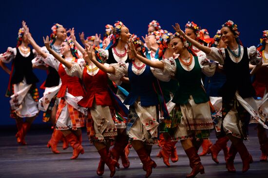 Igor Moiseyev's Folk Dance Company performs at Bolshoi Theatre