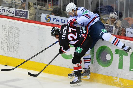 Hockey. KHL. Traktor (Chelyabinsk) vs. Magnitogorsk (Metallurg)