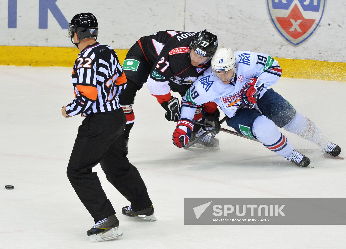 Hockey. KHL. Traktor (Chelyabinsk) vs. Magnitogorsk (Metallurg)