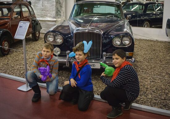 Antique car show in St. Petersburg