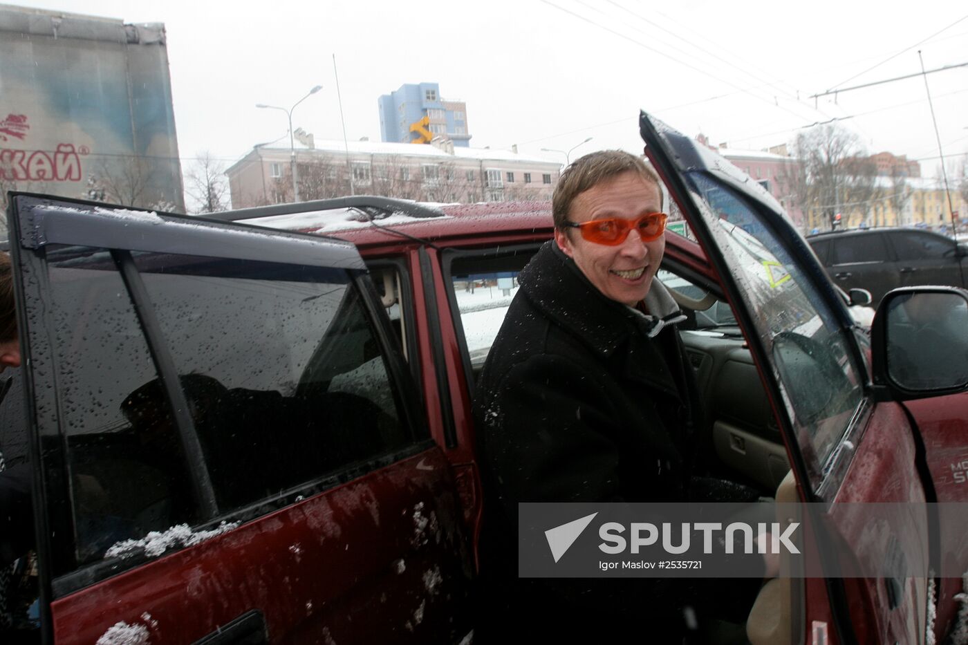 Russian actor Ivan Okhlobystin arrives in Donetsk for premiere of film "Ierey-san"