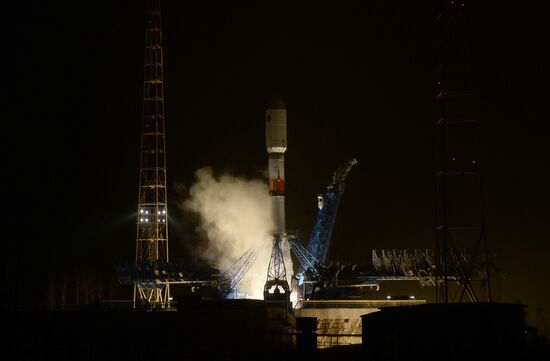 Launch of rocket carrier Soyuz-2.1b with new Glonass system unit