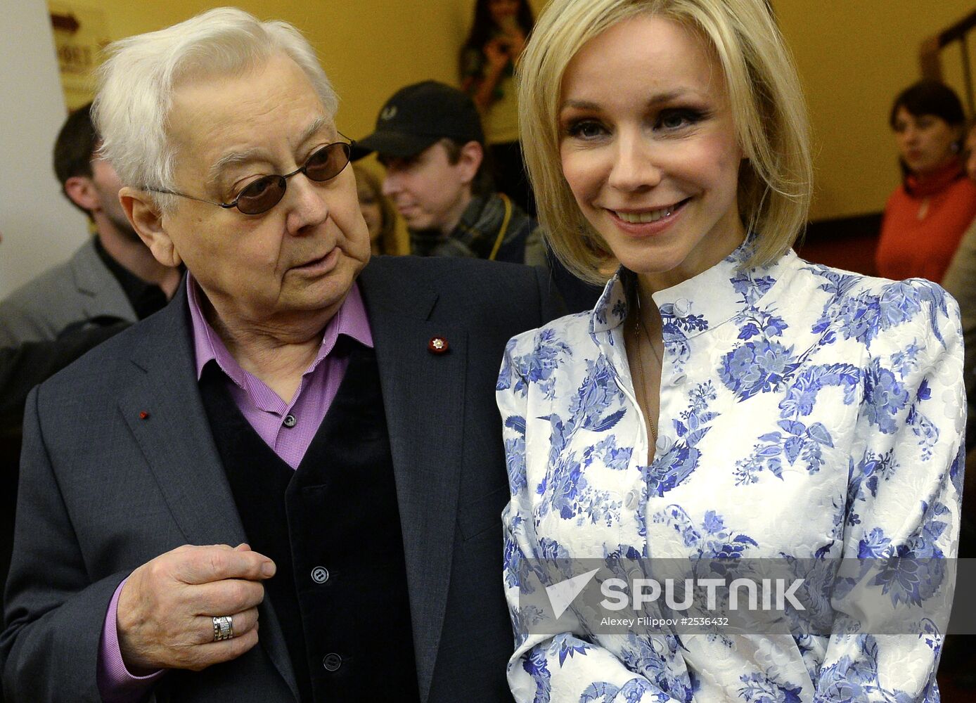 Presenting the People's Choice "Star of a Theatergoer" awards