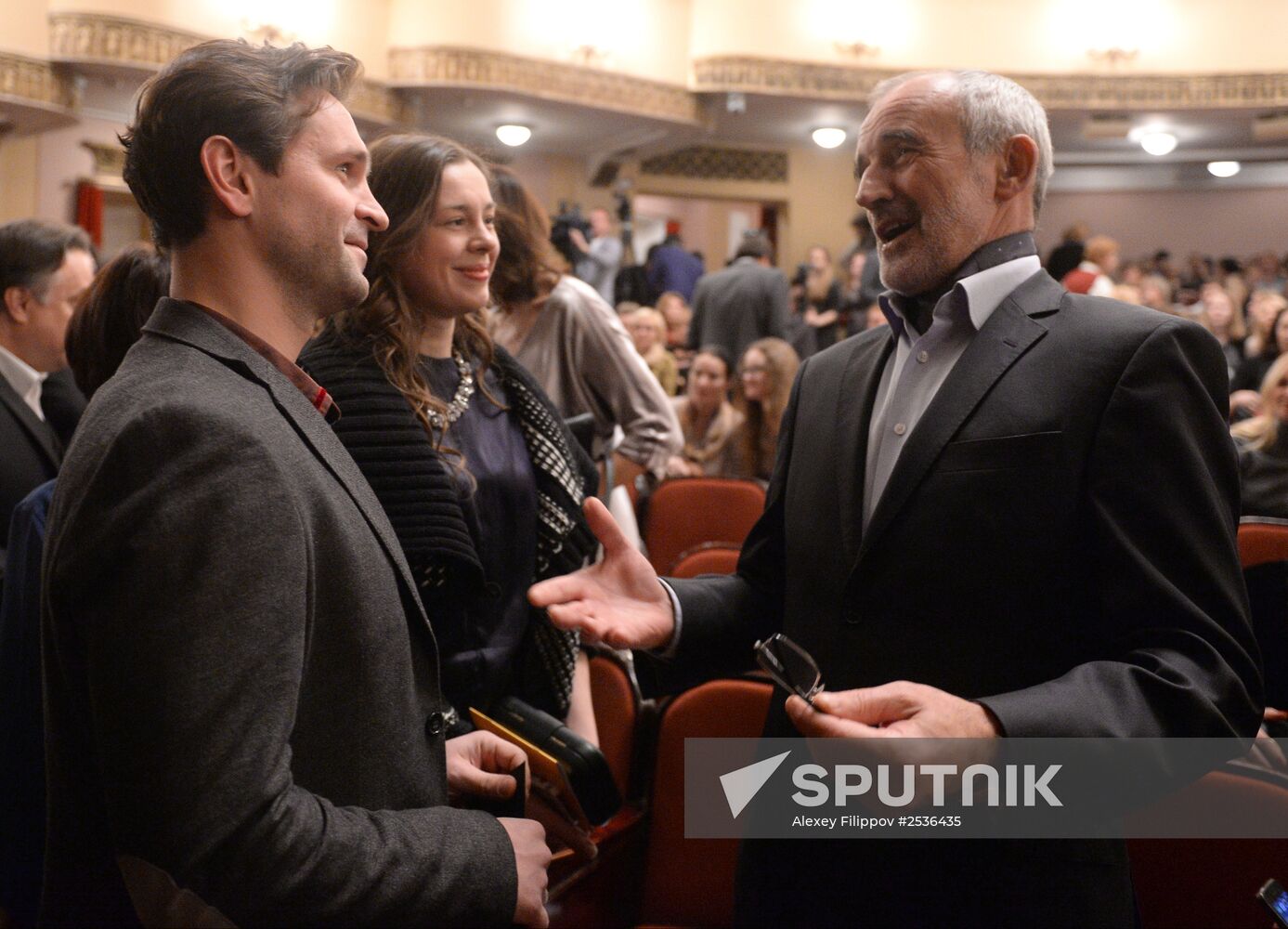 Presenting the People's Choice "Star of a Theatergoer" awards