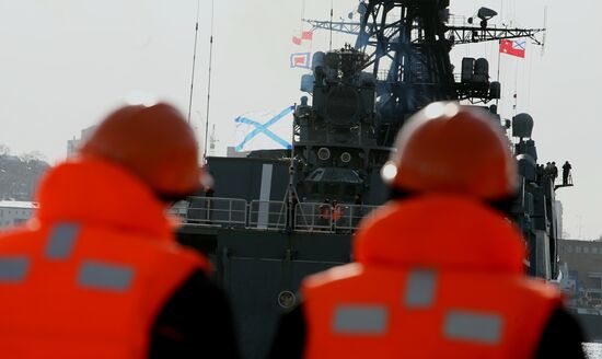 Pacific Fleet ships return to Vladivostok after completing combat mission