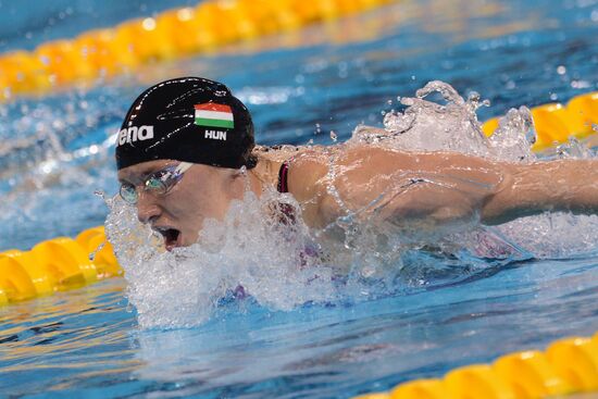 FINA World Swimming Championships (25 m). Day One