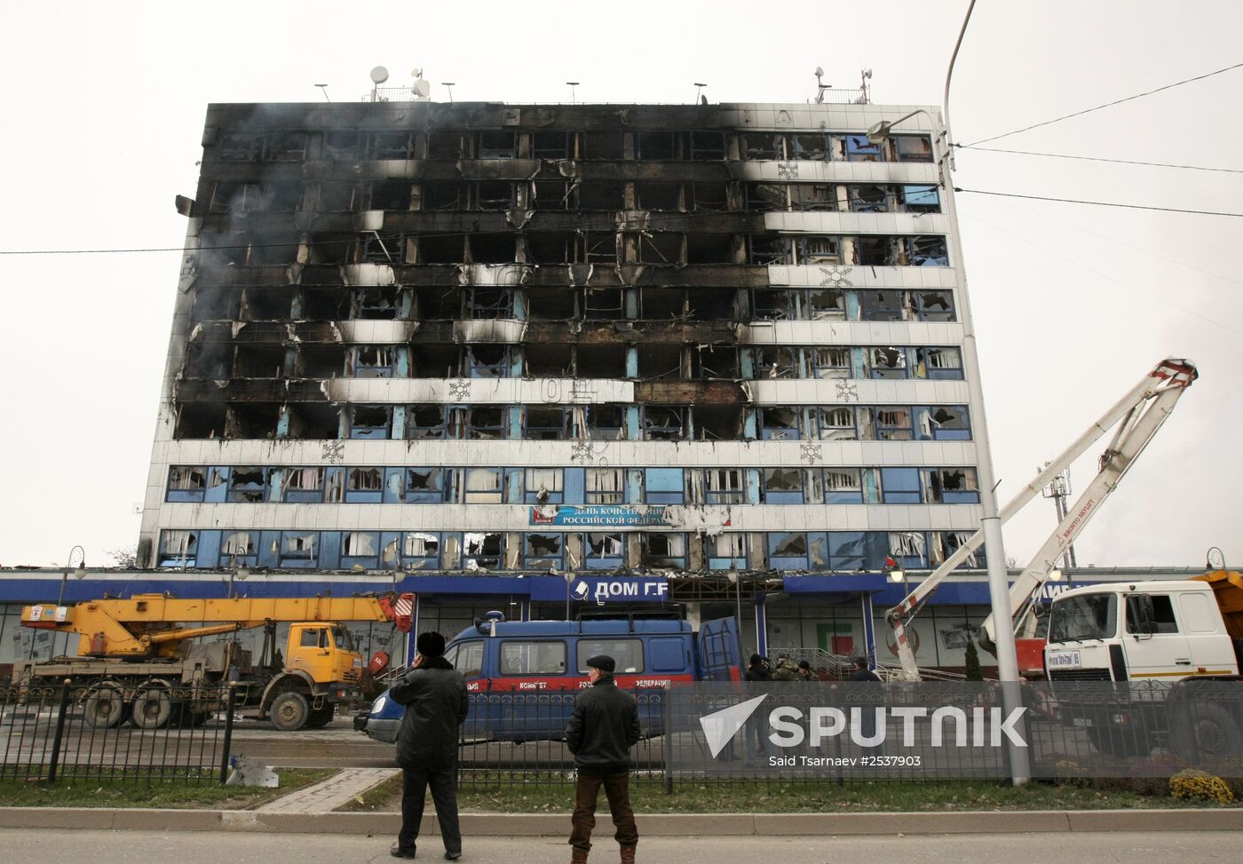 Counter-terrorism operation at Press House in Grozny