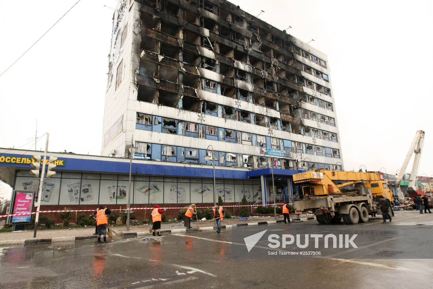 Counter-terrorism operation at Press House in Grozny