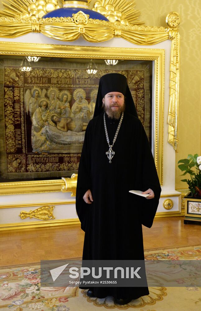 Patriarch Kirill awards Princess Olga Order to compser Aleksandra Pakhmutova