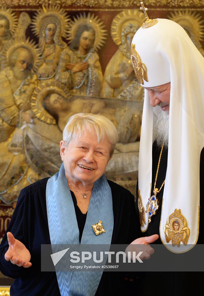 Patriarch Kirill awarded Princess Olga Order to compser Aleksandra Pakhmutova