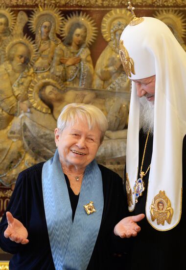 Patriarch Kirill awarded Princess Olga Order to compser Aleksandra Pakhmutova