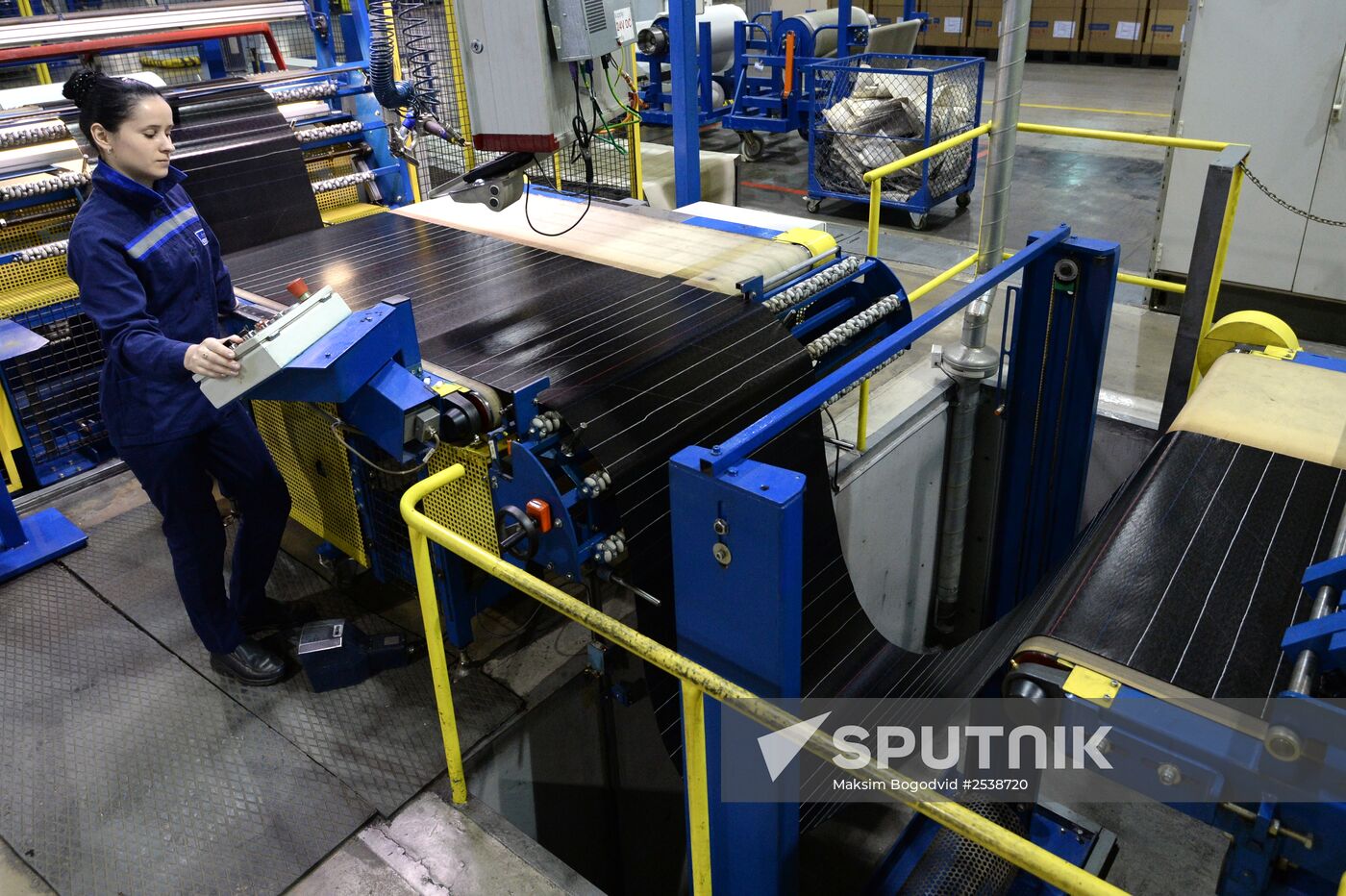 Tire production at Nizhnekamskshina factory
