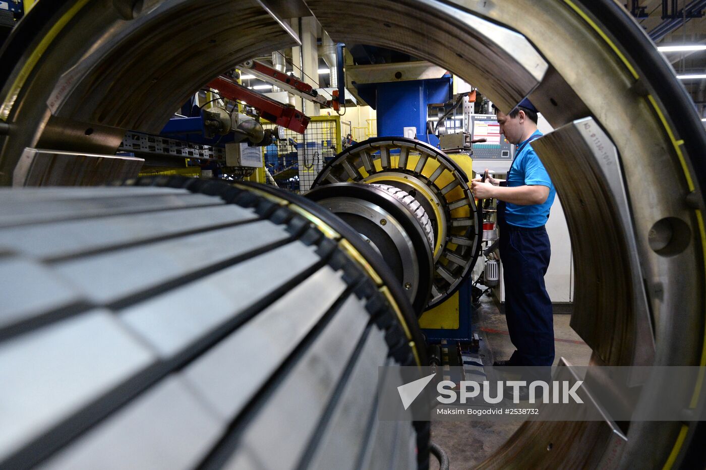 Tire production at Nizhnekamskshina factory