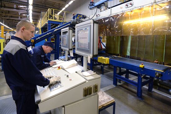 Tire production at Nizhnekamskshina factory