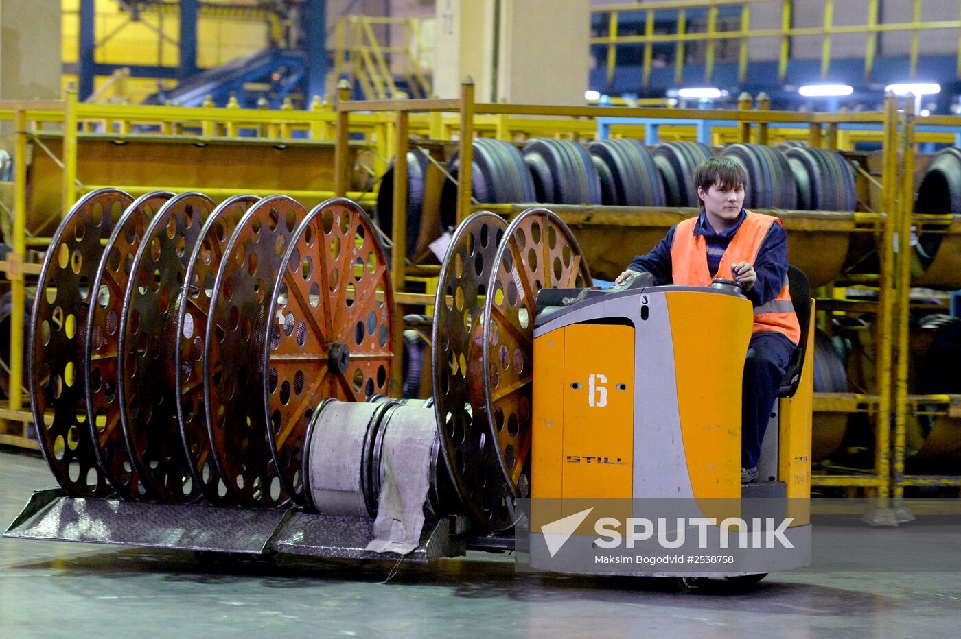 Tire production at Nizhnekamskshina factory